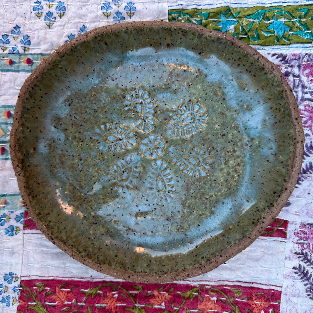 Akriti (Handmade pinched plate with a paisley design)