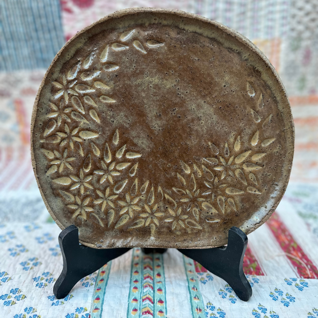 Paata (Handmade platter with flora designs)