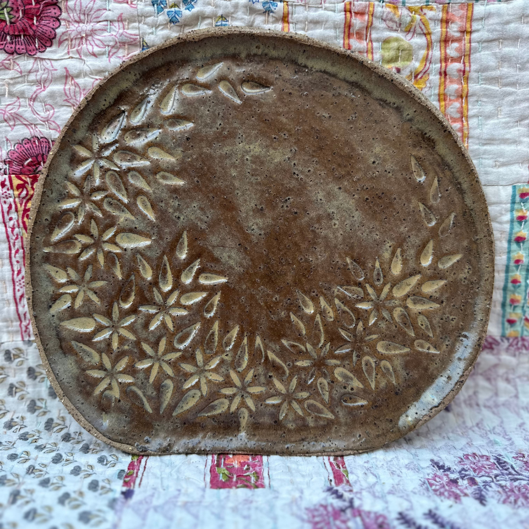 Paata (Handmade platter with flora designs)