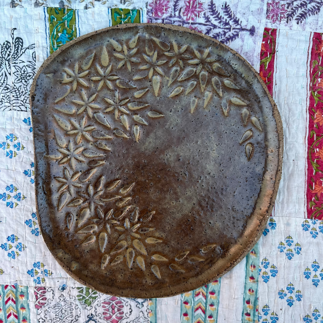 Paata (Handmade platter with flora designs)